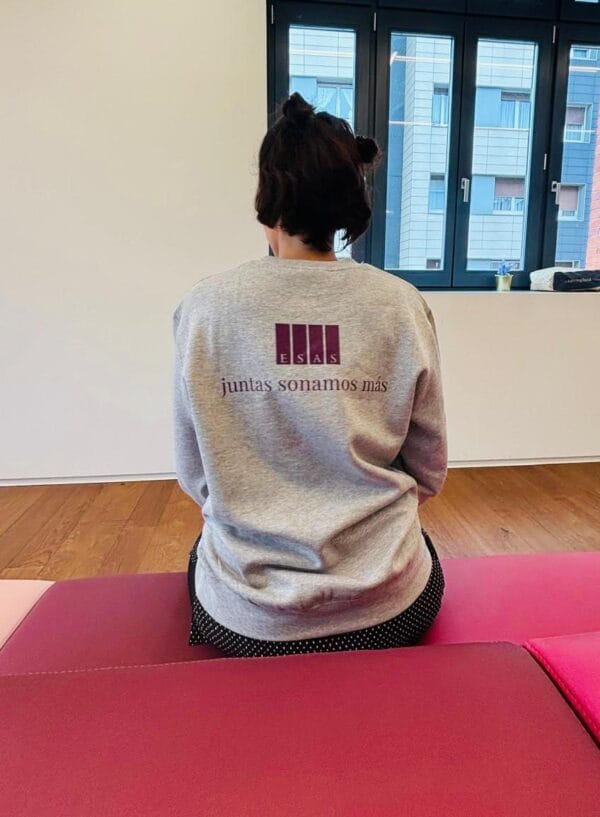 SUDADERAS ESAS